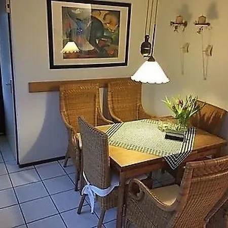 بيت للعطل Mit Gepflegtem Garten In By Interhome *