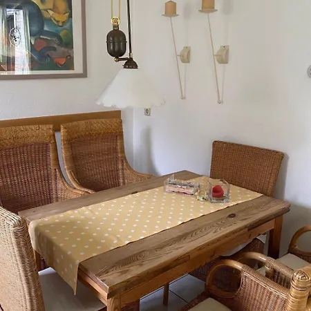 Mit Gepflegtem Garten In By Interhome