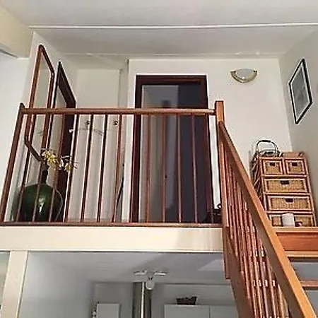 Mit Gepflegtem Garten In By Interhome بيت للعطل *