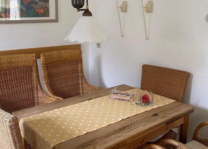 Mit Gepflegtem Garten In By Interhome