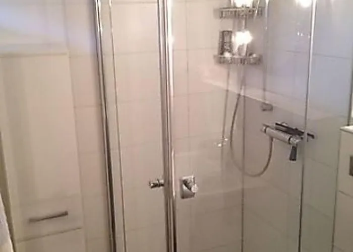 Mit Gepflegtem Garten In By Interhome بيت للعطل